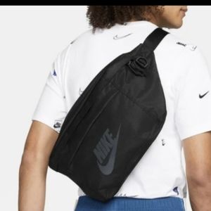 Nike Black Belt Bag